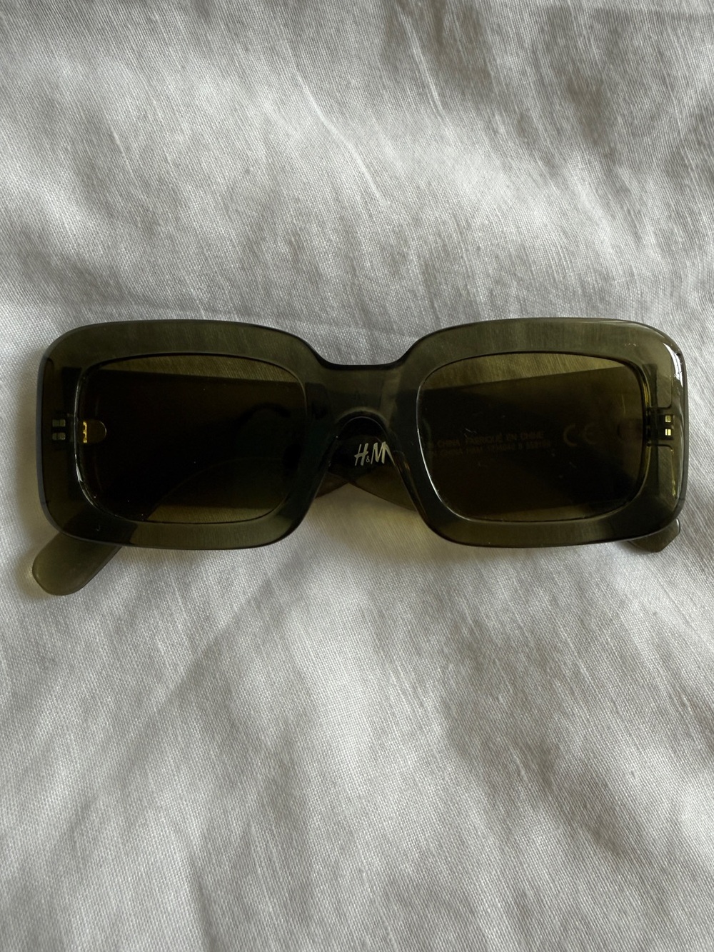H&M Dark Olive Rectangular Sunglasses